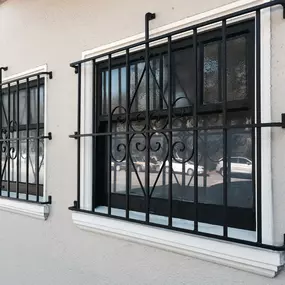 M&D Ironwork-metal windows