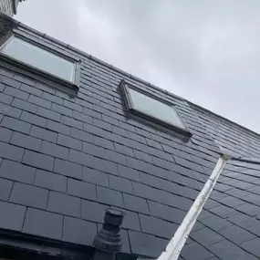 Bild von D and C Roofers and Decorators