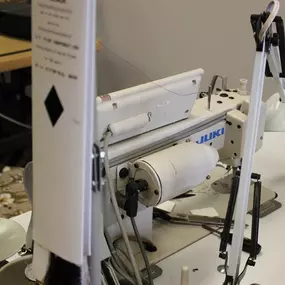 From elegant ball gowns to chic cocktail dresses, Unique Alterations in St. Paul, MN, will make sure you shine. Walk in for expert alterations today!