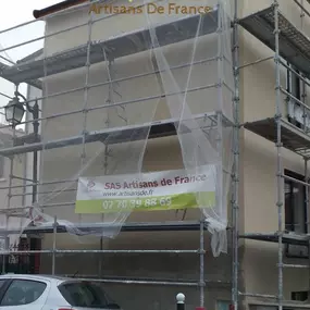 Bild von ADF  Entreprise RGE : Rénovation Globale  Isolation Thermique  Ravalement  Rénovation Intérieure  VMC  Fenêtres  PAC