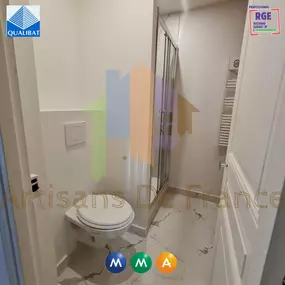 Bild von ADF  Entreprise RGE : Rénovation Globale  Isolation Thermique  Ravalement  Rénovation Intérieure  VMC  Fenêtres  PAC