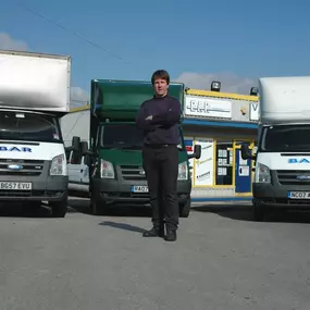 Bild von Bar Garages Ltd