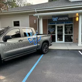 Bild von Transform Charleston Roofing, Siding & Gutters