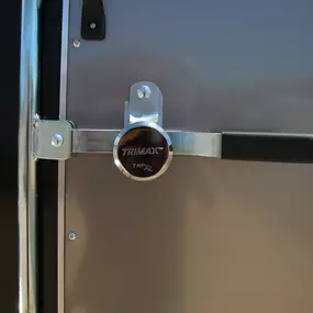 Cambar with Lock