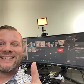 Going Live With the Team
Jerrad jumps on a virtual call with the team to celebrate wins, share updates, and connect with the Credilife community.