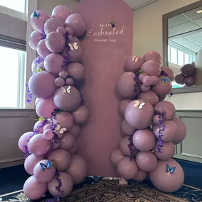 Bild von Party On Butler | Pittsburgh Balloons