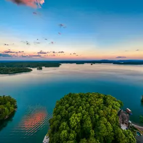 Close proximity to nearby recreation including Lake Lanier