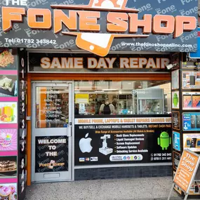 Bild von DHL Express Service Point (The Fone Shop Longton)