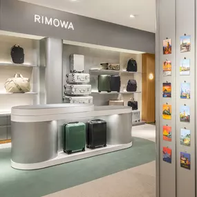 RIMOWA Geneva Globus