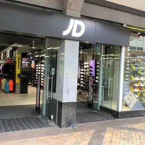 JD Sports 27-29 Merseyway Store Front