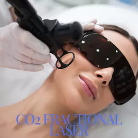 Bild von Hollywood Body and Face Wheat Ridge