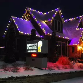 Every home is different—we design holiday lighting displays that match your home’s style and your vision perfectly.