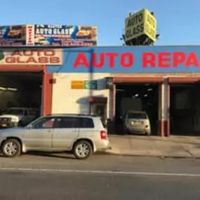 Bild von Master Auto Glass & Repair