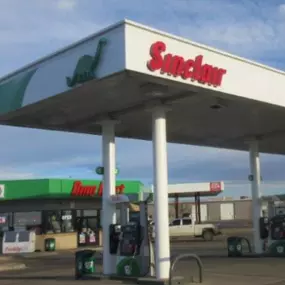 Sinclair gas station fueling island