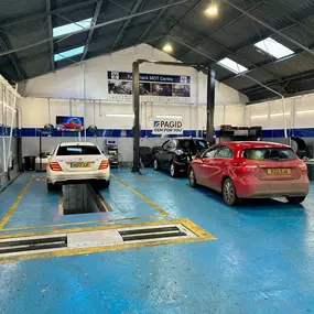 Bild von Fast Track MOT Centre Ltd