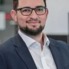 Bild von DEVK Versicherungen: Elyes Mahfoudhi