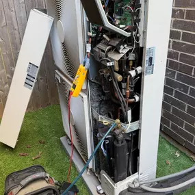 Mini split freon charge