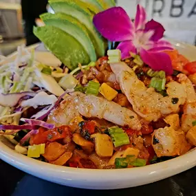 Stop by Urban Modern Kitchen and visit our team! We are open Monday-Saturday, 11-8pm at 800 E Wisconsin Avenue.