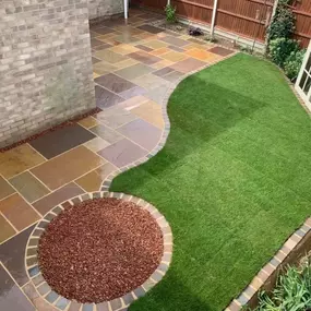 Bild von Spartan Paving & Landscaping Ltd