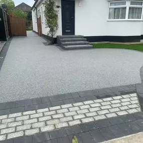 Bild von Spartan Paving & Landscaping Ltd