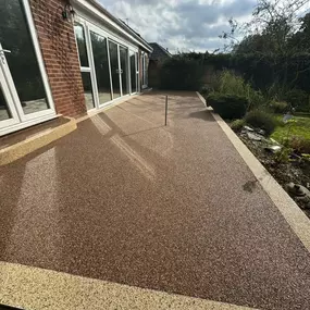 Bild von Spartan Paving & Landscaping Ltd