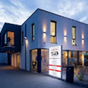 Firmengebäude