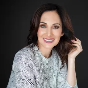 Bild von Carie & Heber Gonzalez, REALTOR | NextHome Real Estate Rockstars