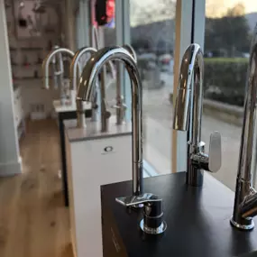 Bild von Los Gatos Kitchen & Bath (Formerly The Powder Room)