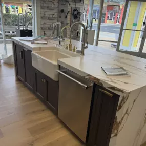 Bild von Los Gatos Kitchen & Bath (Formerly The Powder Room)
