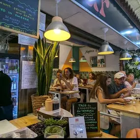 amarsushibar12.JPG
