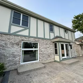 Bild von Ferguson Industries The Original Door & Window Superstore