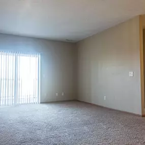 Unfurnished Living Area