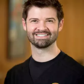 Dr. Stephen Knox
General Dentist, Chief Medical Officer (CMO)
Dr. Stephen Knox has been practicing dentistry for nearly a decade.
“My favorite thing about dentistry is that every day is different.”