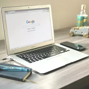 SEO Optimalisatie – Word beter vindbaar in Google, zonder trucjes
Je hebt een mooie website. Maar wat heb je eraan als niemand ‘m vindt? Met de SEO Optimalisatie van WP Lion zorgen we dat jouw WordPress-website beter scoort in Google – op de juiste zoekwoorden, bij de juiste doelgroep. Geen black-hat trucjes of standaard plug-ins, maar duurzame, strategische optimalisatie met oog voor jouw business.

Wil jij hoger in Google én meer kwalitatief verkeer? Dan is dit jouw startpunt.

Wat is SEO opti