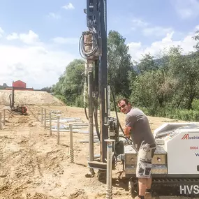 Neuco Schraubfundamente, Wildon