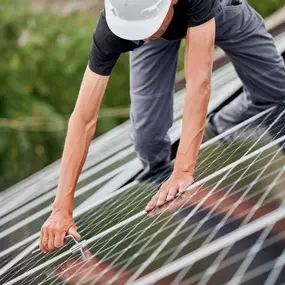 Gemeinsam entwickeln wir das für Sie passende Energiekonzept, das auf Ihre Bedürfnisse zugeschnitten ist. Unsere innovativen Lösungen geben Ihnen die Möglichkeit, unabhängiger von den Schwankungen der Strompreise zu werden.