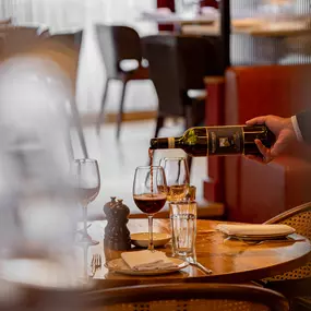 Bild von TOZI Restaurant & Bar, Victoria
