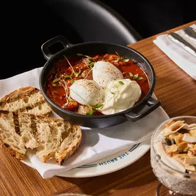 Bild von The Brush East London Grand Café