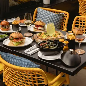 Bild von The Brush East London Grand Café
