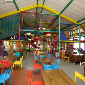 Bild von Paper Mill Wacky Warehouse