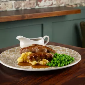 Sausage & Mash with Gravy Pour