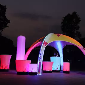 Bild von MAIN-ZELT | MUNITO GmbH | Verkauf von Faltzelte, Aufblasbare Event Zelte, Sonnenschirme, Faltpavillons