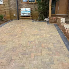 Bild von OX Paving & Landscapes