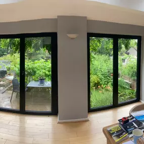 Bild von Edge 2 Edge U P V C & Aluminium