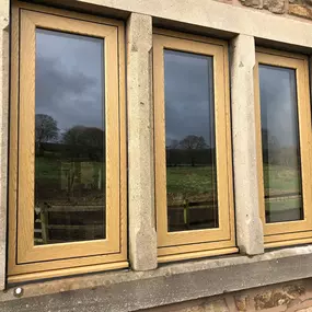 Bild von Edge 2 Edge U P V C & Aluminium
