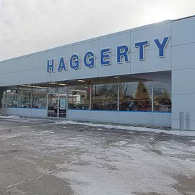Haggerty Ford in West Chicago, IL showroom