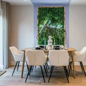 Swingate Park - Dining Area