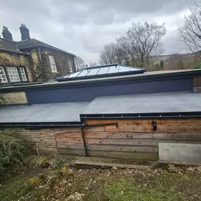 Bild von Singleton's Roofing & Building