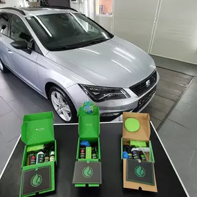 Bild von CarLeone Autopflege & Reifenservice