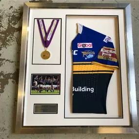 Bild von Framegame Leeds - Picture Framers & Shirt Framing
